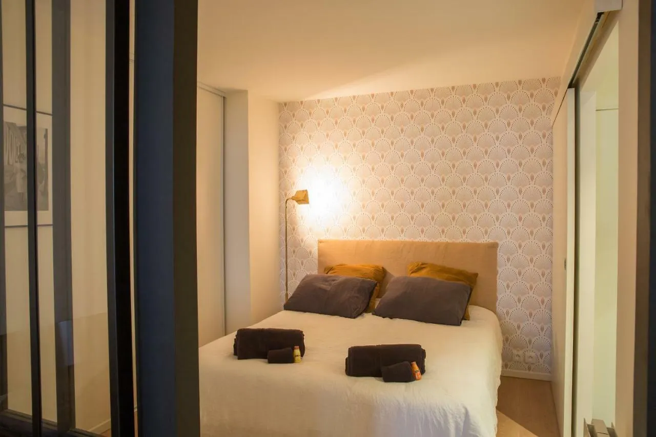 Appartements Cloitre Des Capucins Lione Appartamento