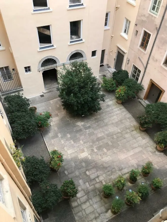Appartamento Appartements Cloitre Des Capucins Lione Francia